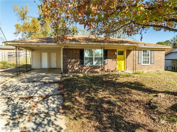 802 K St, Barling, AR 72923