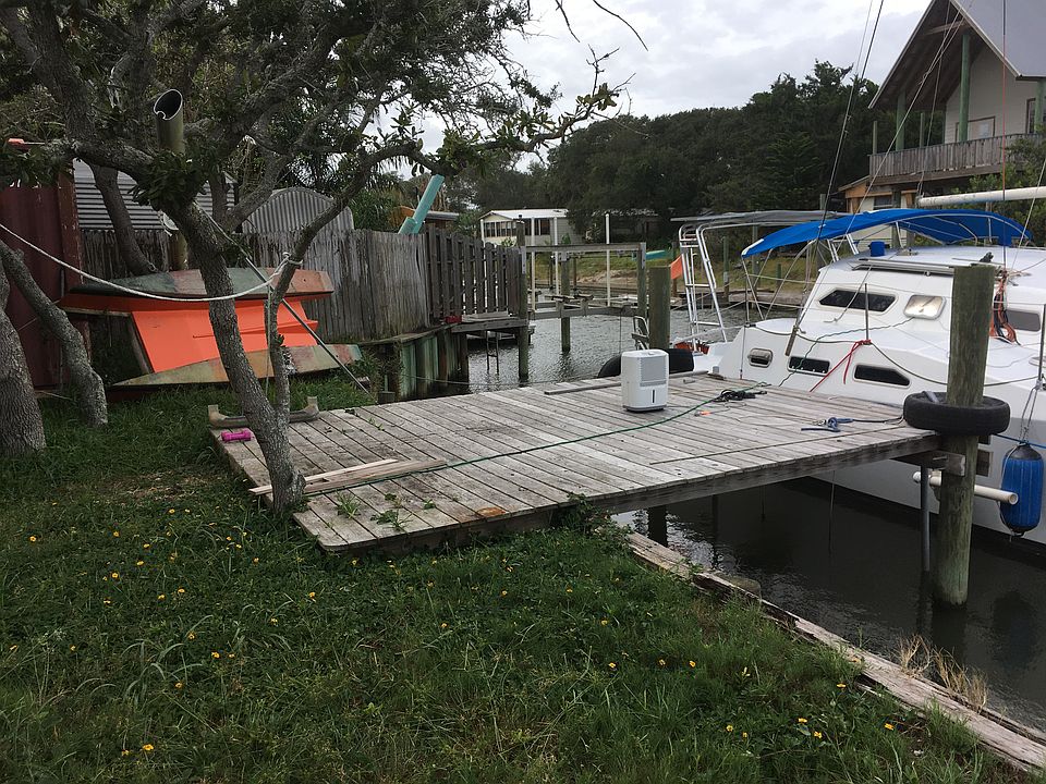 2nd image of 204 Barco Rd