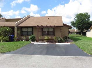9831 NW 16th St, Pembroke Pines, FL 33024