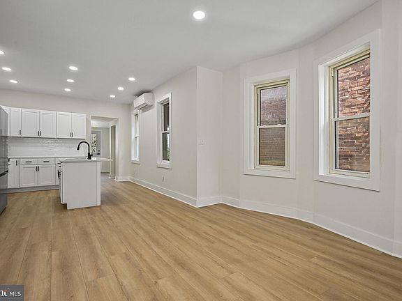 5th image of 238 Washington Ave