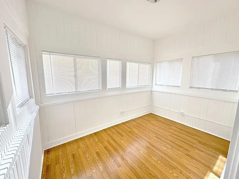 155 Spruce St — Photo 11