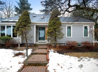 21 Birchwood Ln #21, Lincoln, MA 01773