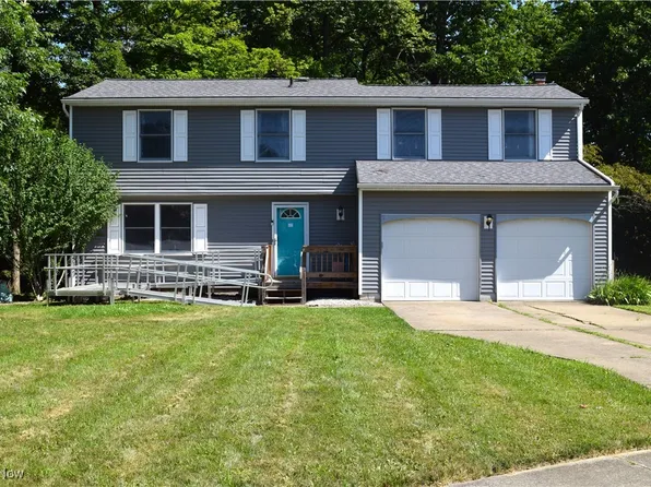 1103 Southport Dr, Medina, OH 44256