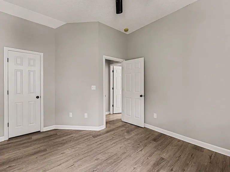 1854 Oleander Ct — Photo 20