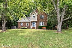 1st image of 2405 Colonial Dr