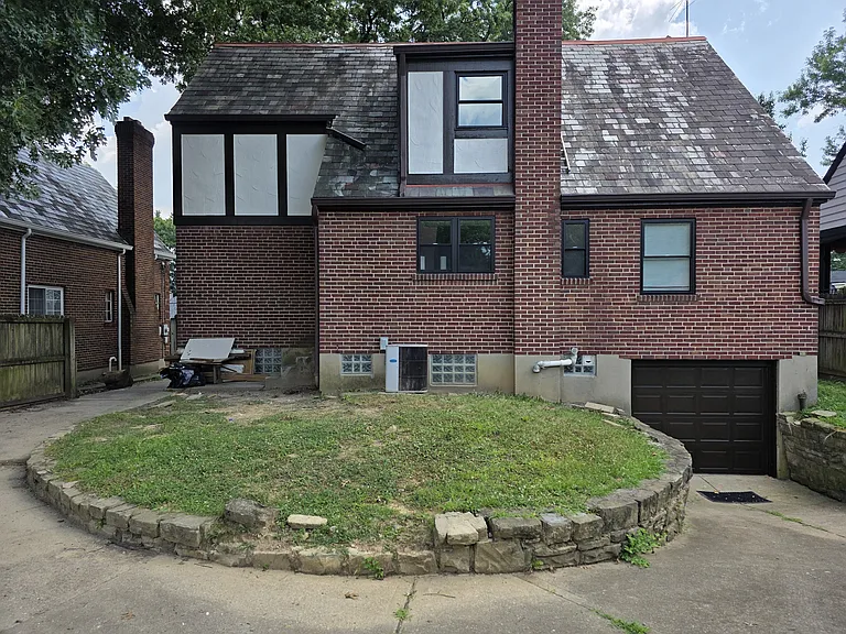 3244 Werk Rd — Photo 16