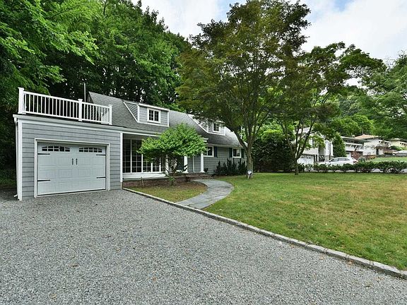 3rd image of 300 Prospect Ave