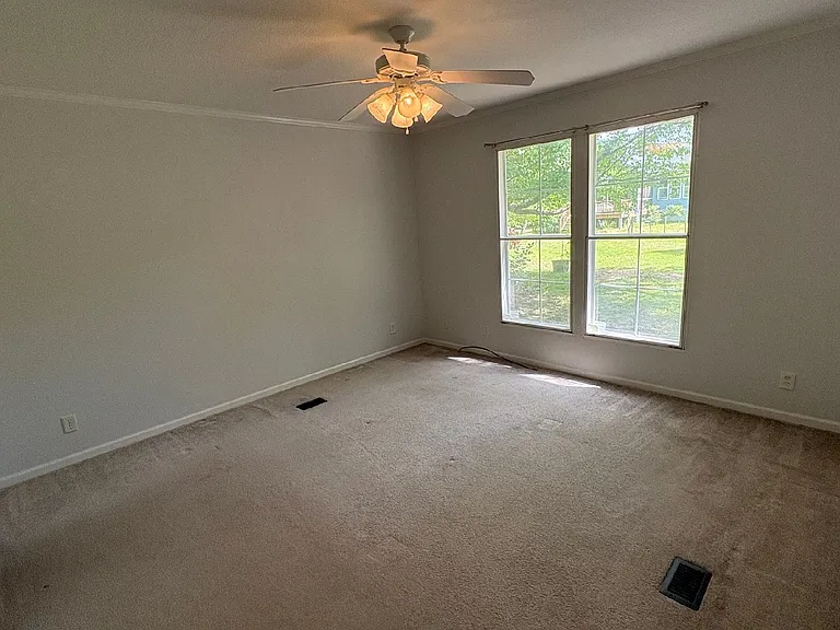 Master bed room