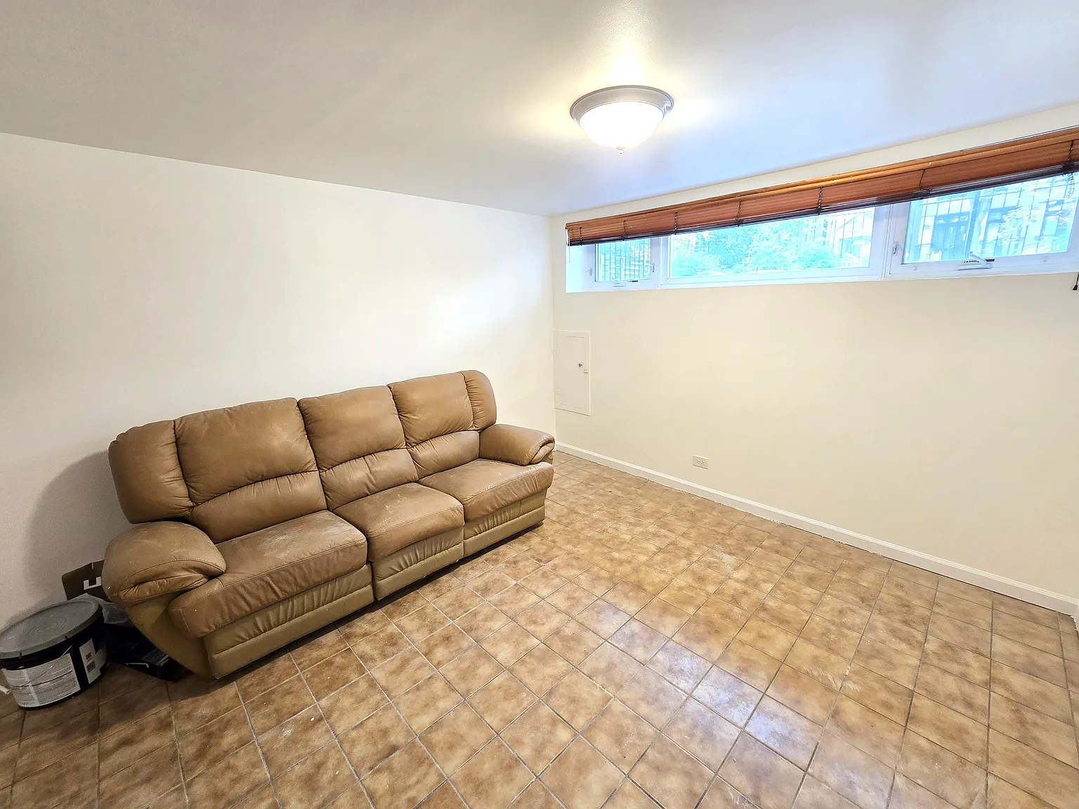 2 bed, $1,250 — Photo 2