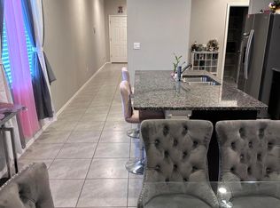 10683 Valedon Ln SW, Albuquerque, NM 87121