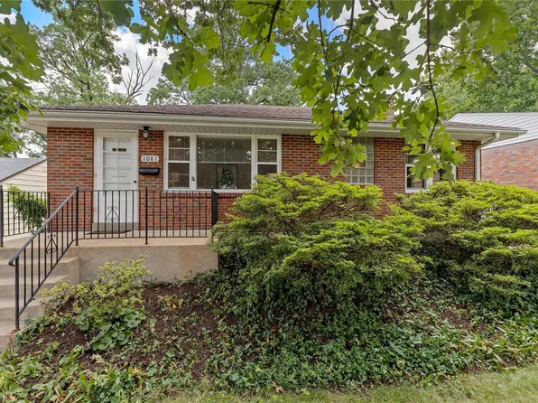 1081 Trelane Ave, Saint Louis, MO 63126