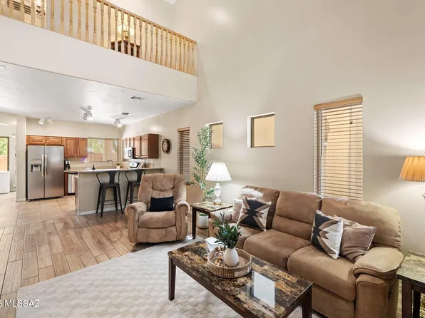 197 E Camino Del Abeto, Sahuarita, AZ 85629