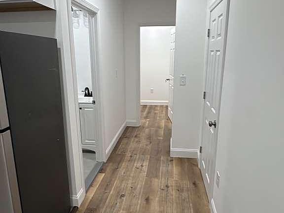 3rd image of 729 W Erie Ave Floor 1