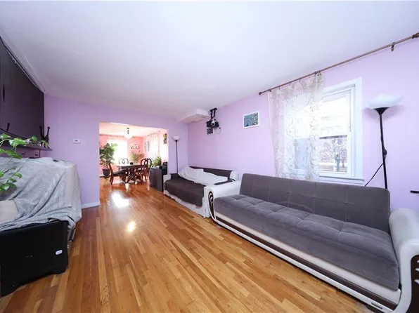 2202 Burnett Street image 11 of 45