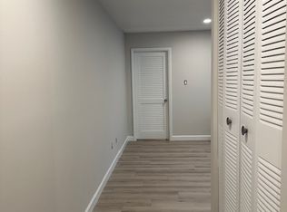 10654 Montrose Ave APT 104, Bethesda, MD 20814