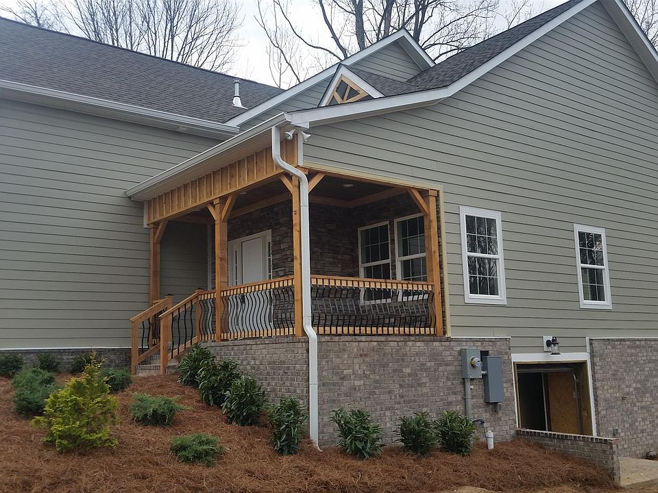 2nd image of 113 Summitt Dr Lot 8