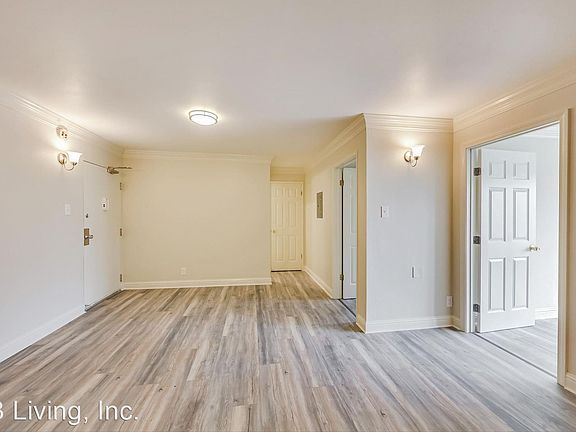5th image of 4350 Kirkham St Unit 106