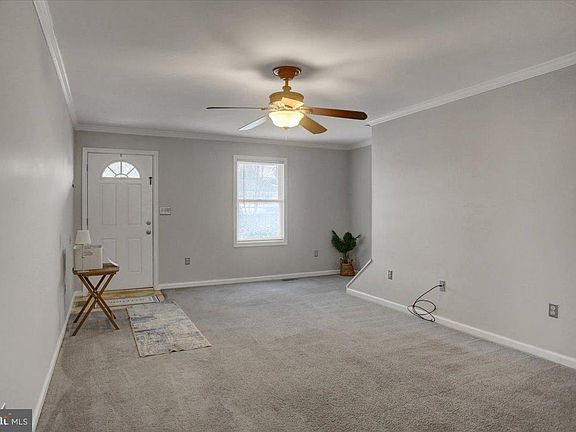 5th image of 18 Larch Dr