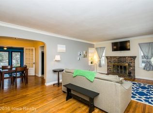 667 42nd St, Des Moines, IA 50312