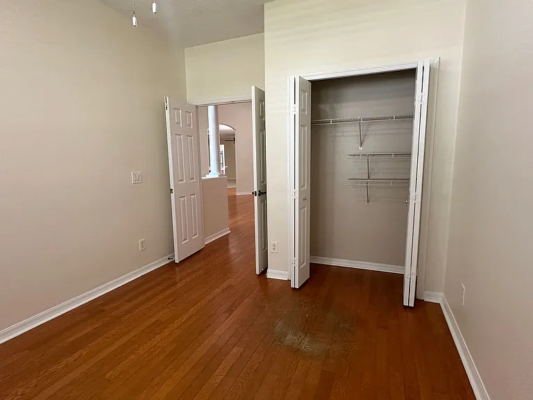1653 Cherry Ridge Dr — Photo 36