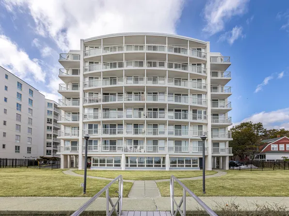 221 E Grand Avenue #3A, Old Orchard Beach, ME 04064