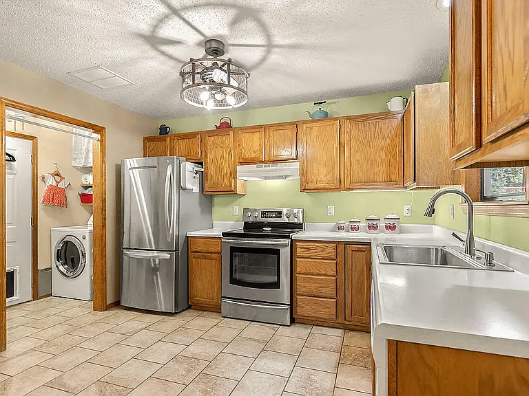 3957 W Wayland St — Photo 27