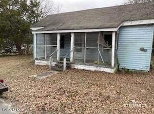 110 Cherokee St, Rockingham, NC 28379