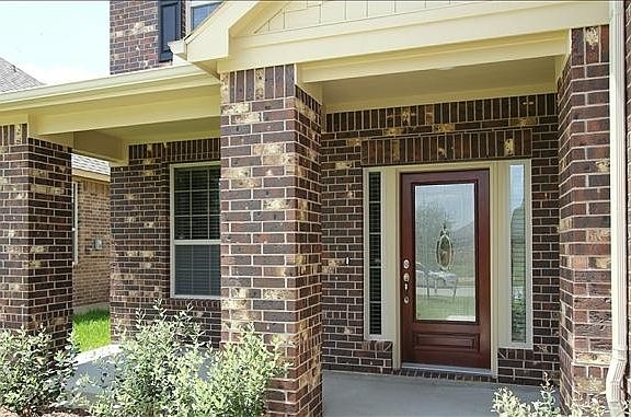 Fenway - Elevation TRL 6119 Northcrest Village Way Northcrest Job #2105