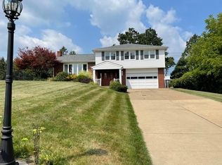 104 Clearview Dr, Mcmurray, PA