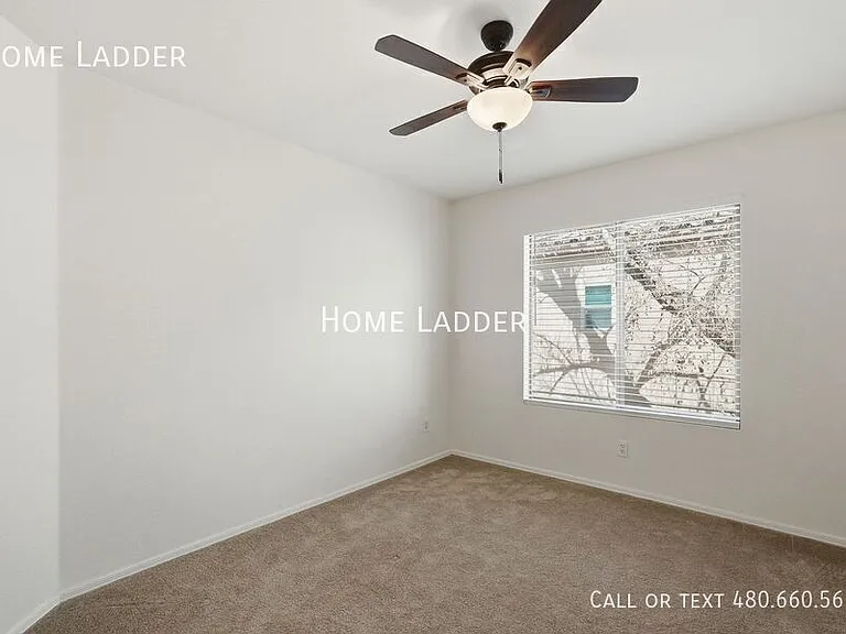 16030 W Woodlands Ave — Photo 15