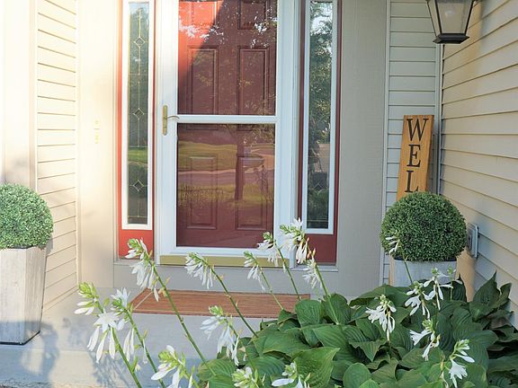 3rd image of 4338 Willow Lane Dr NE