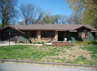 1708 Brookside St, Saint Joseph, MO 64506