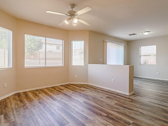 5th image of 12446 W Ash St