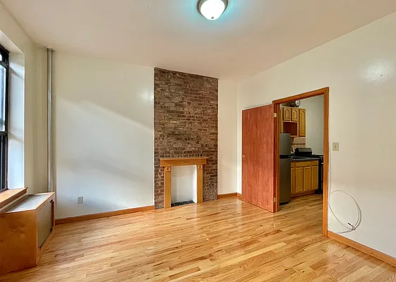 Rented by Compass | media 7