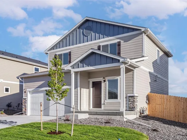 48240 Shetland Drive, Bennett, CO 80102