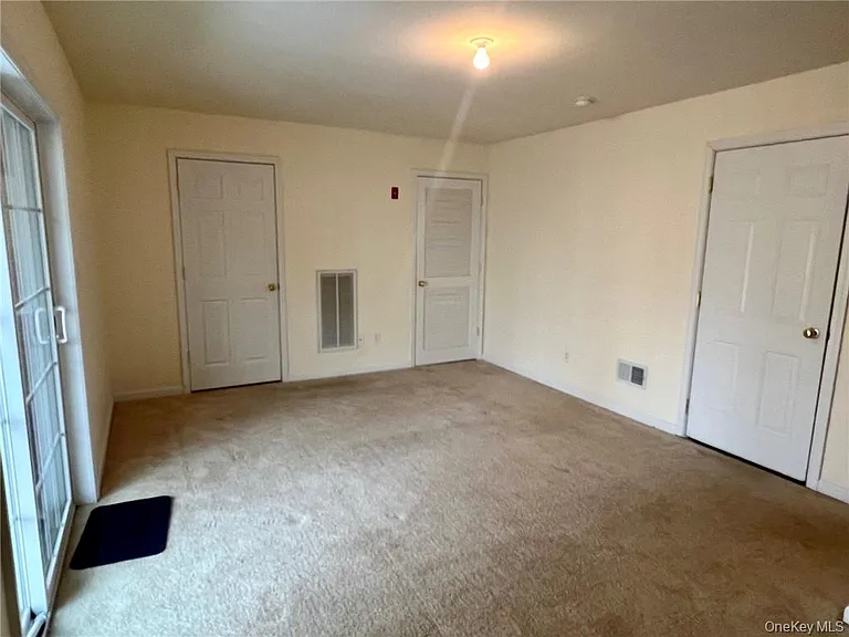 8 Seeley Bull St #120 — Photo 31