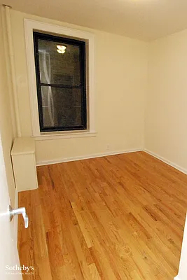 Rented by Sotheby's International Realty | media 7