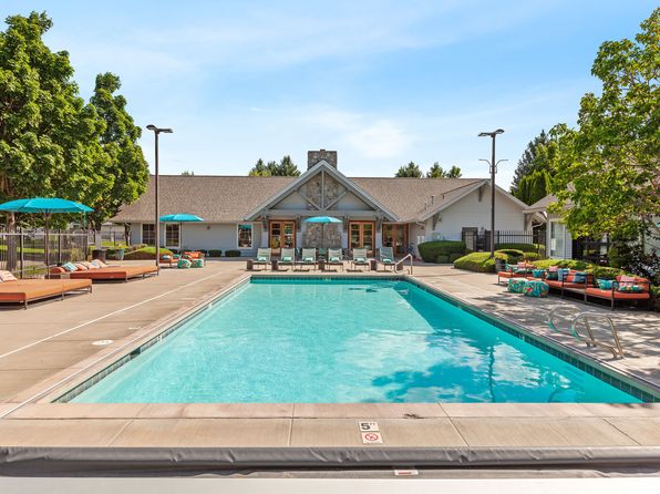 22809 E Country Vista Dr #1-020