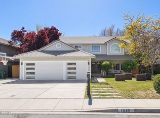 1025 Country Ridge Dr, Sparks, NV 89434