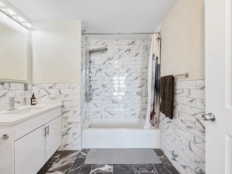10 Lincoln St #3B — Photo 10