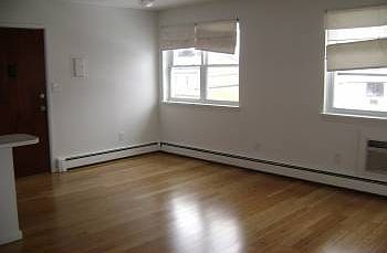 2nd image of 800 Cove Rd