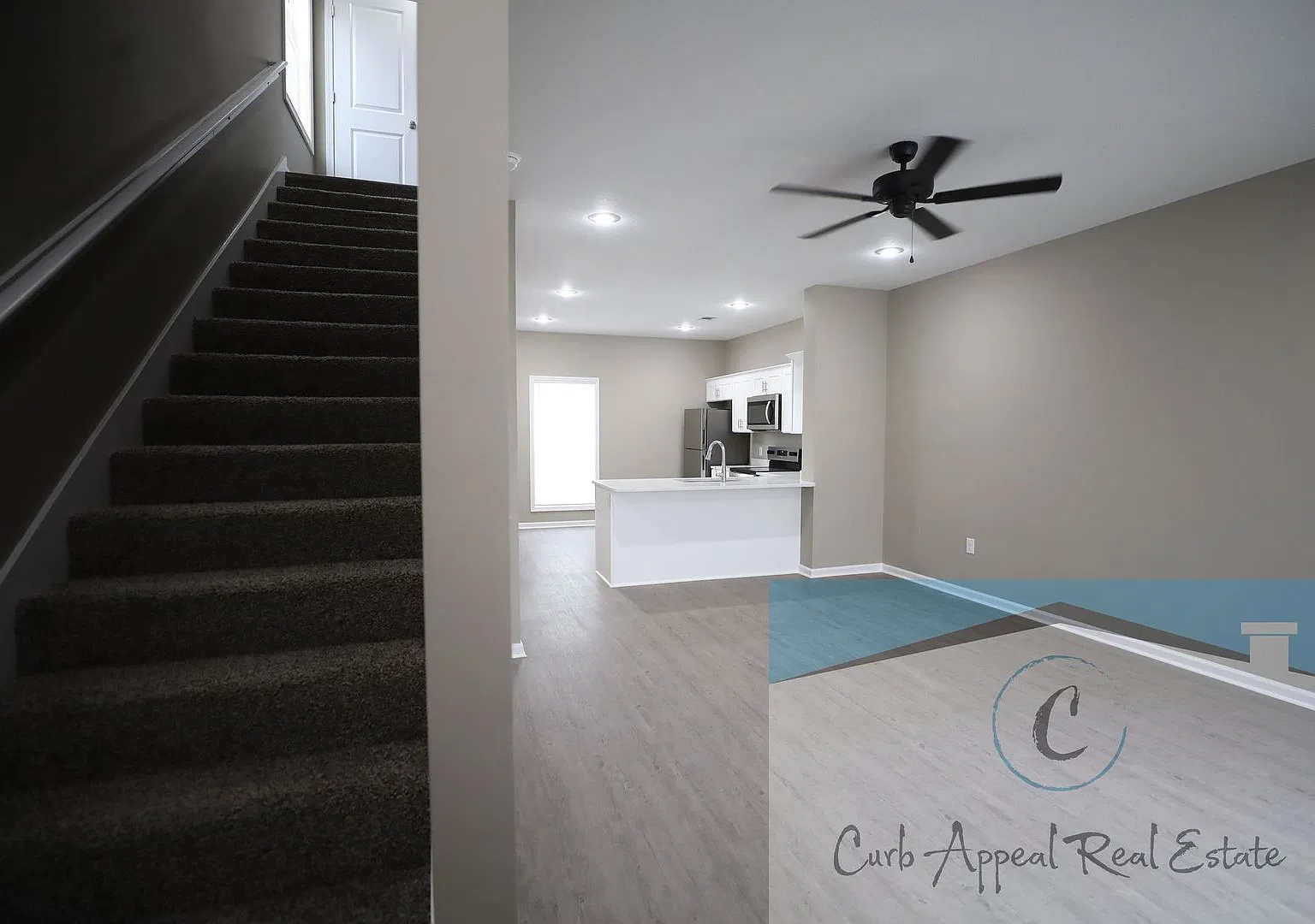 2801 Forest Home — Photo 3