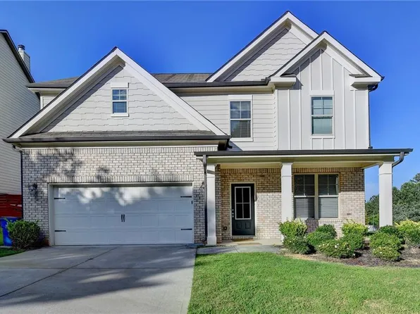829 Still Hill Ln, Lawrenceville, GA 30045