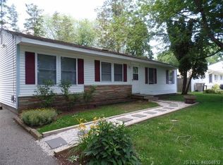 258 Cornelius St, Bayville, NJ 08721