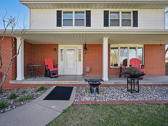 3rd image of 1107 McKimber Dr