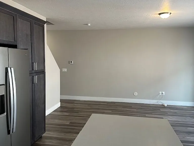 1601 Quartz Dr #D — Photo 8