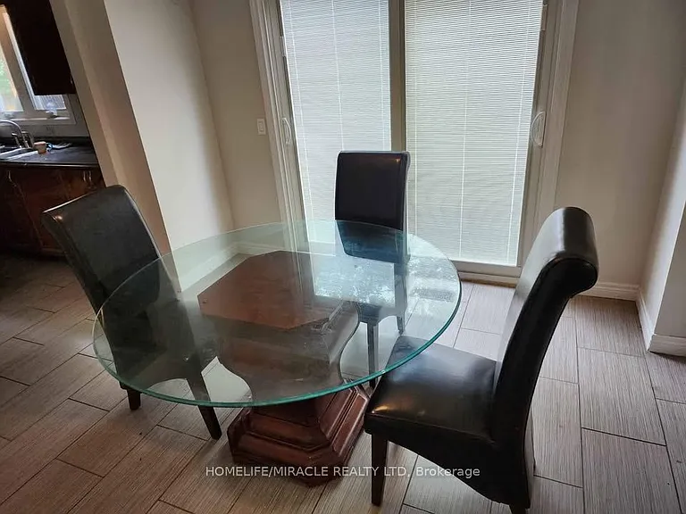 26 Blueberry Dr — Photo 8
