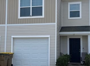 17 Brown Thrasher Ct, Port Wentworth, GA 31407