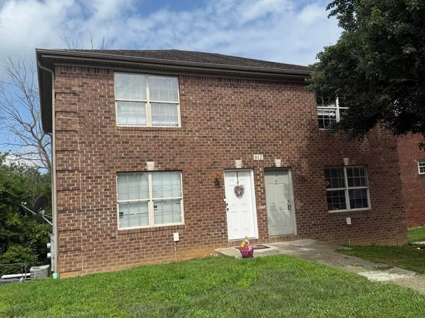 812 Ridgewood Dr #1-2, Berea, KY 40403