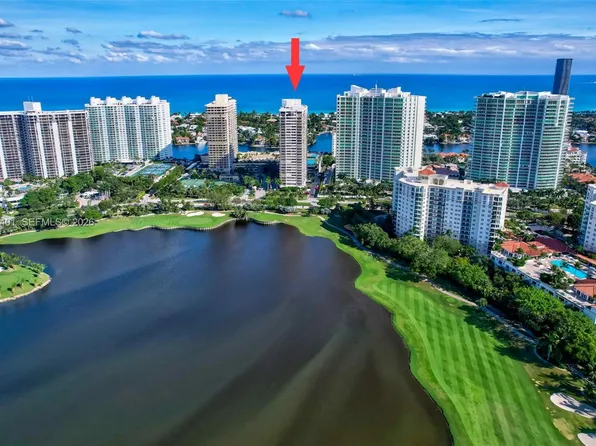 20185 E Country Club Dr APT 204, Aventura, FL 33180